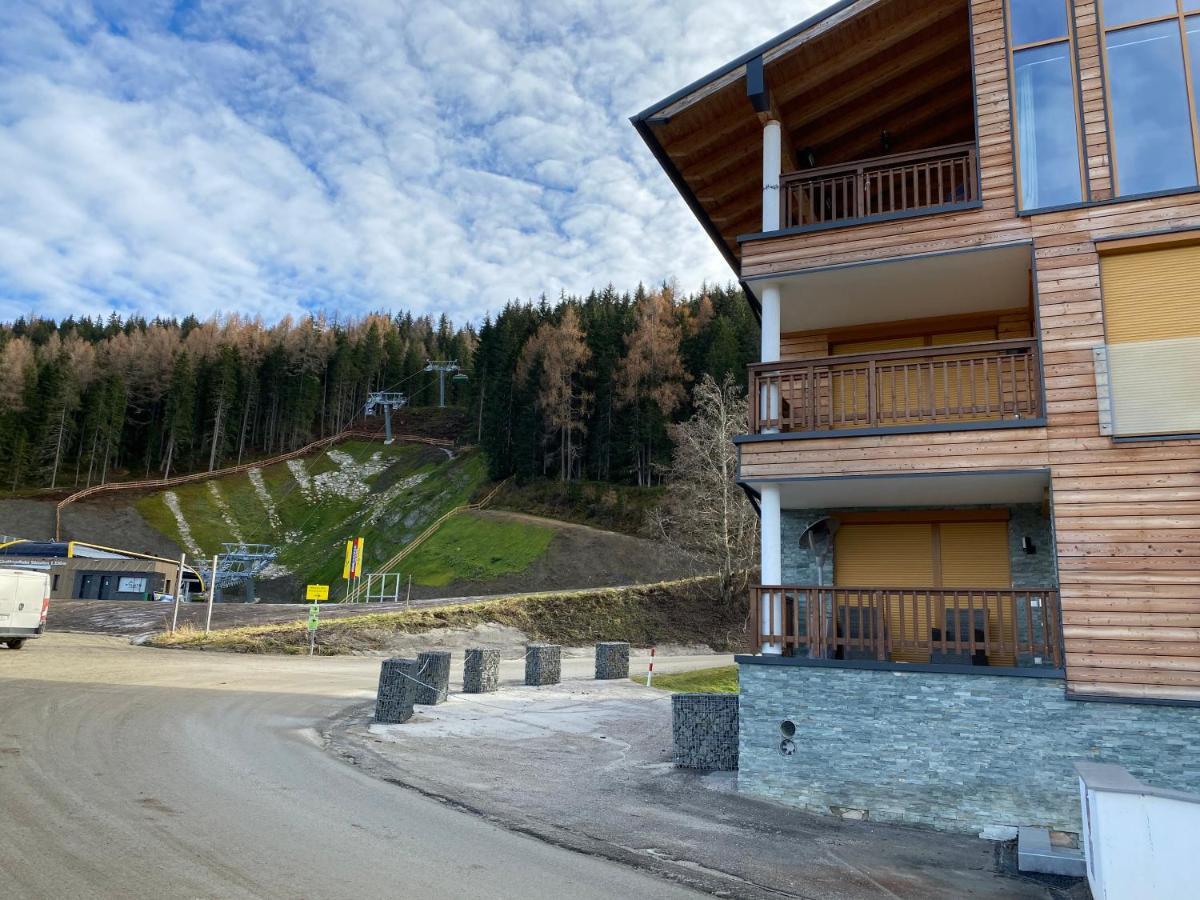Ski In Ski Out Apartment Fastenberg Top 3 By Aa Holiday Homes Schladming Exteriör bild